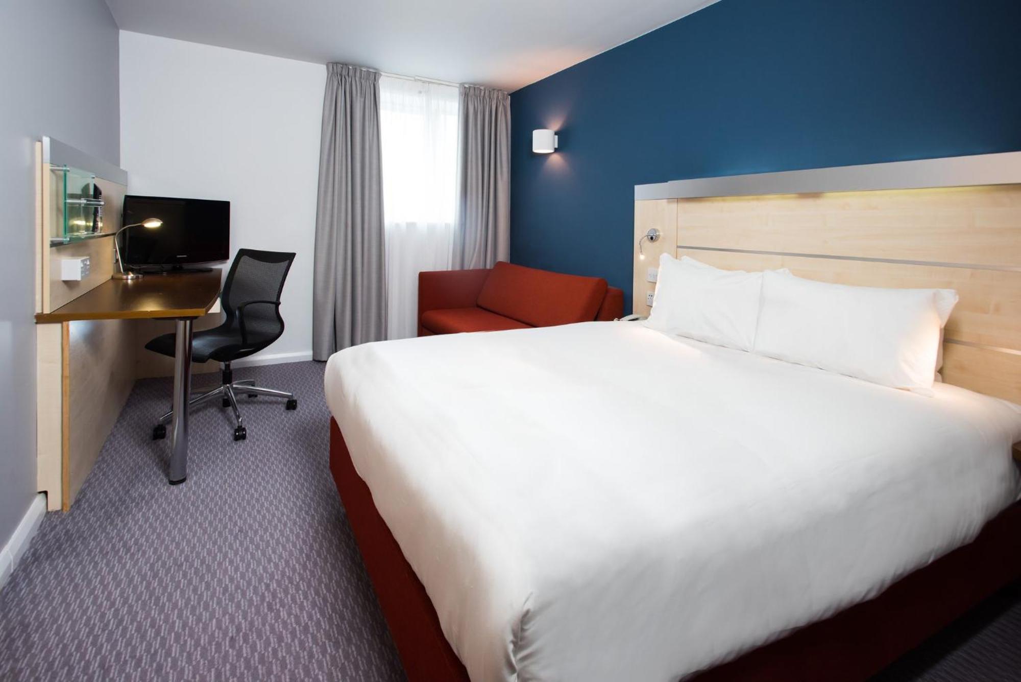 Holiday Inn Express Swindon City Centre By Ihg Luaran gambar