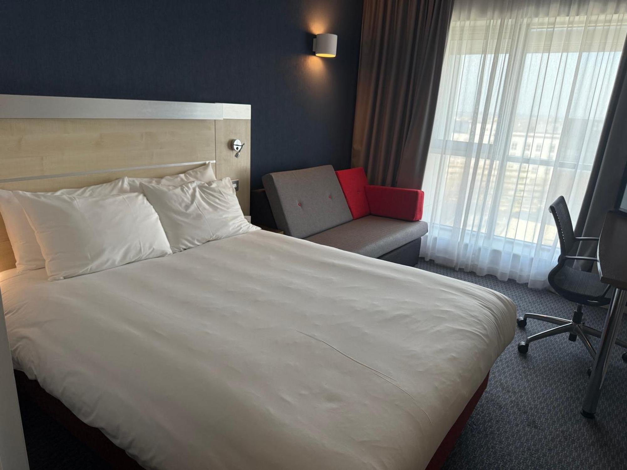 Holiday Inn Express Swindon City Centre By Ihg Luaran gambar