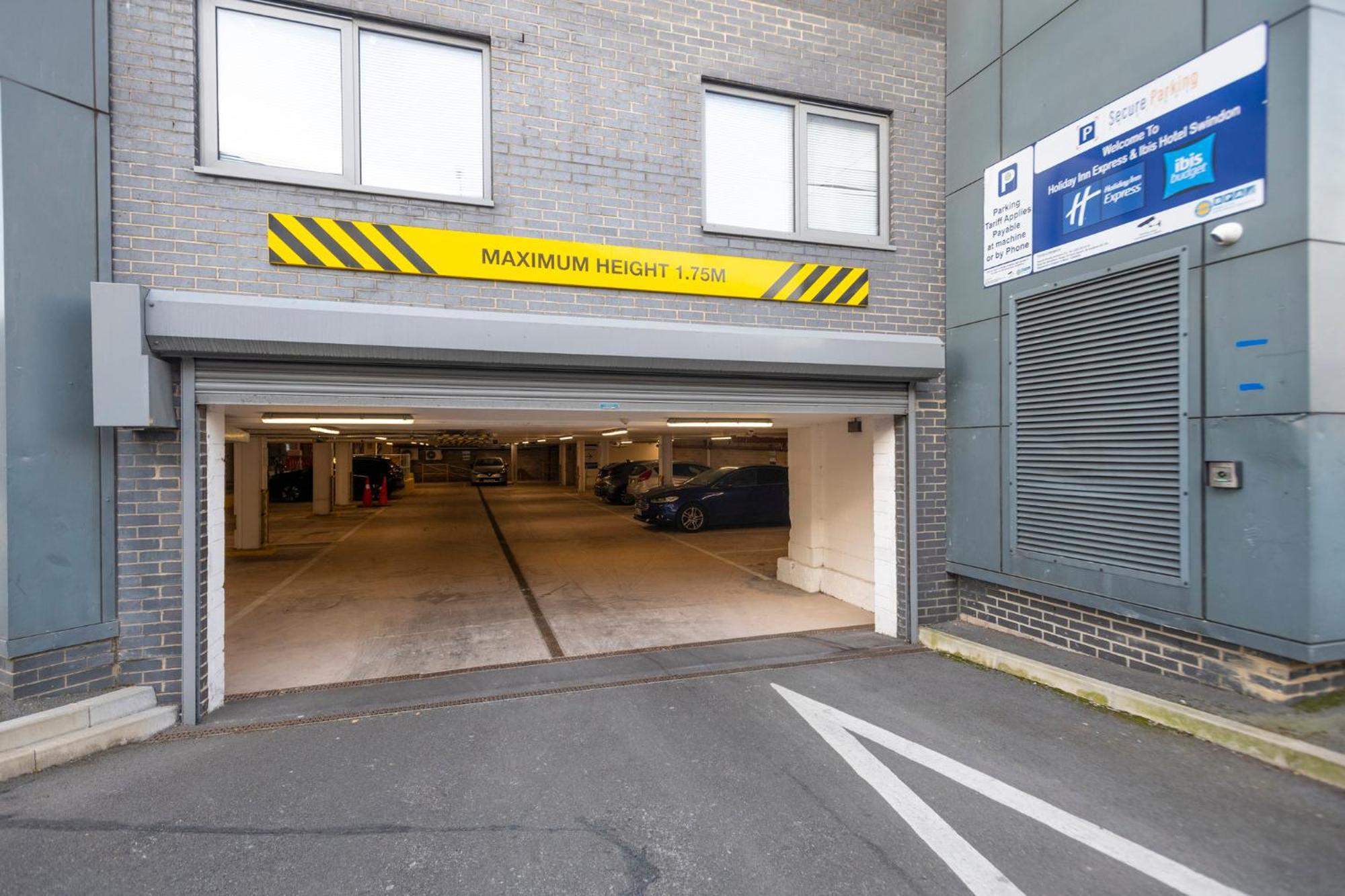 Holiday Inn Express Swindon City Centre By Ihg Luaran gambar