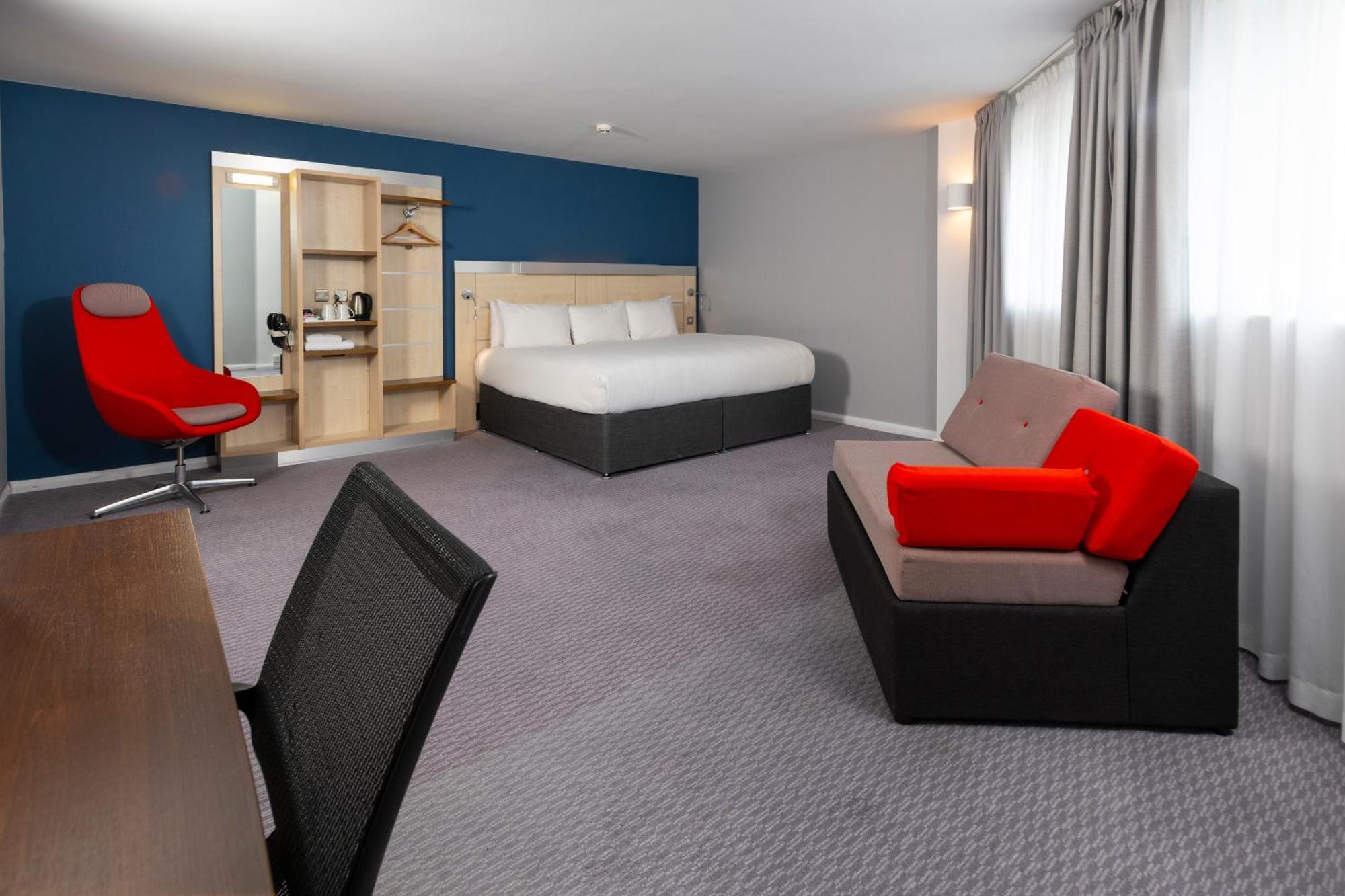 Holiday Inn Express Swindon City Centre By Ihg Luaran gambar