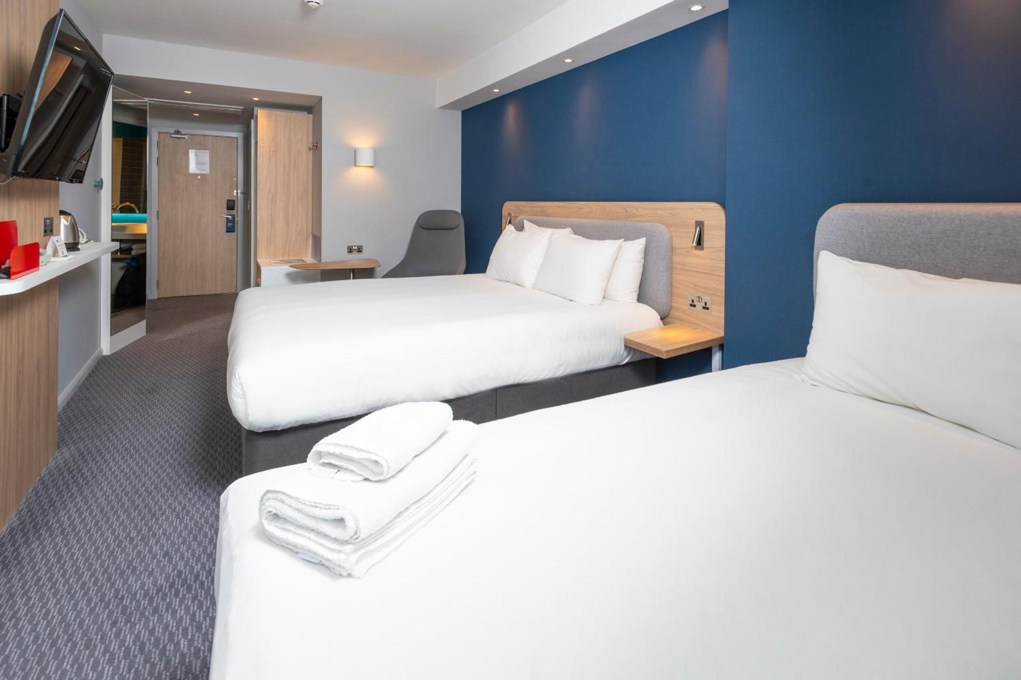 Holiday Inn Express Swindon City Centre By Ihg Luaran gambar